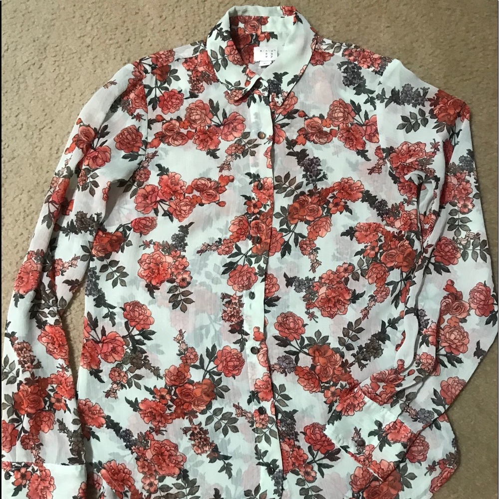 Floral top